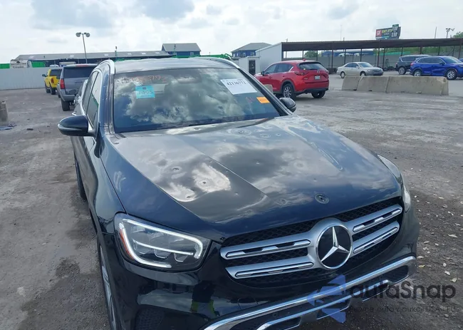 W1N0G8EB4NV334927: 42136772