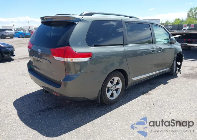 5TDKK3DC3CS185395: 42136801