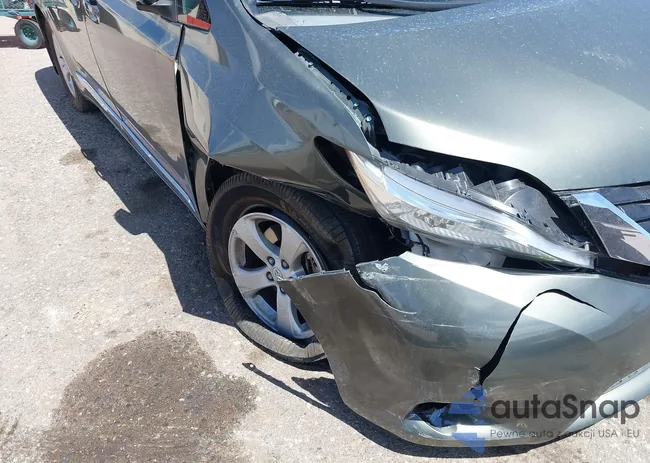 5TDKK3DC3CS185395: 42136801