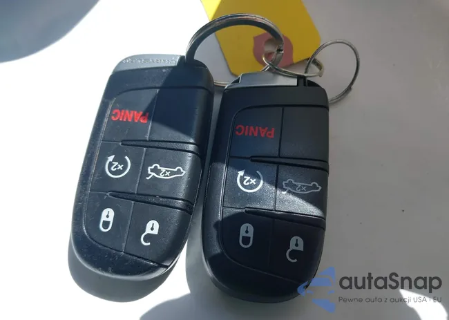 2C3CA5CG2BH592083: 42136809