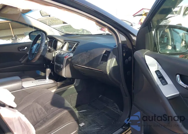 JN8AZ1MU8CW101502: 42136812