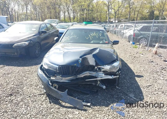 WBA7E2C59HG739421: 42136908