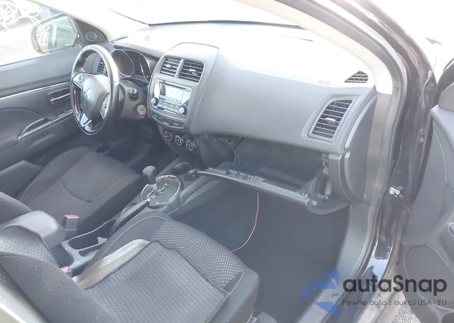 JA4AP3AU5GZ043039: 42136916