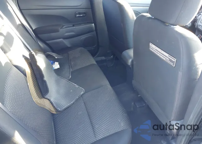 JA4AP3AU5GZ043039: 42136916