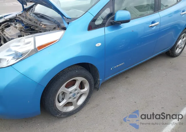 JN1AZ0CP0CT024663: 42136940