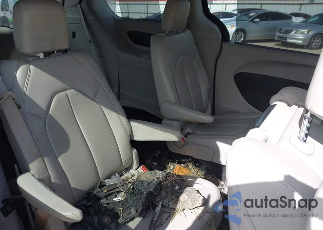 2C4RC1EG4HR653930: 42136972