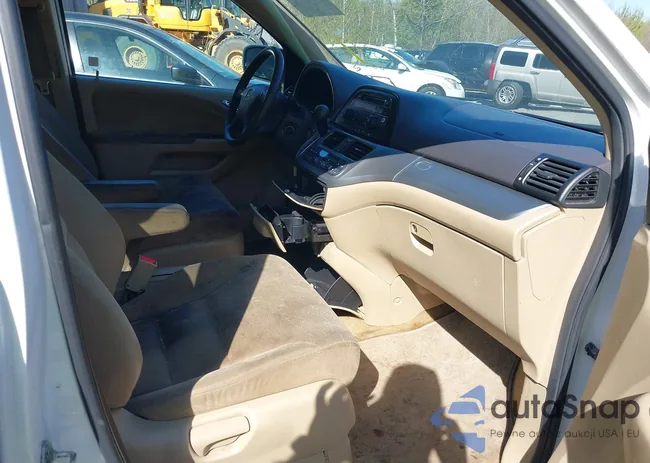 5FNRL38469B015141: 42137027