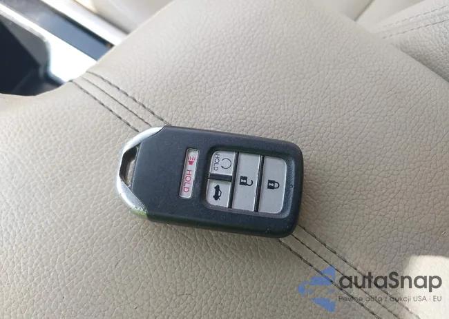 1HGCR3F93GA018704: 42136125