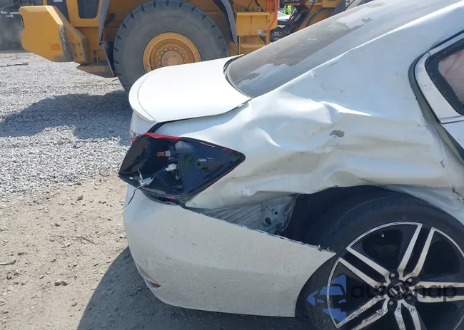 1HGCR3F93GA018704: 42136125