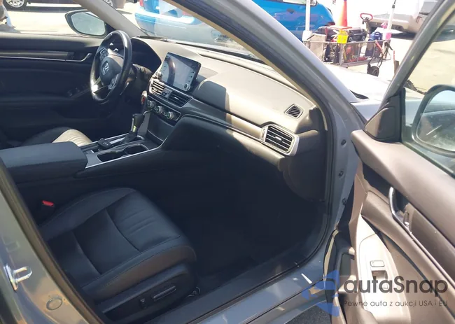 1HGCV1F45MA116004: 42136131