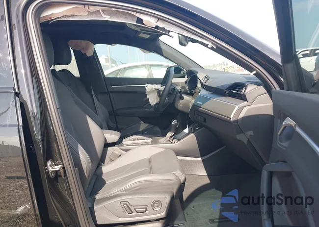 WA1EECF37R1184669: 42136207