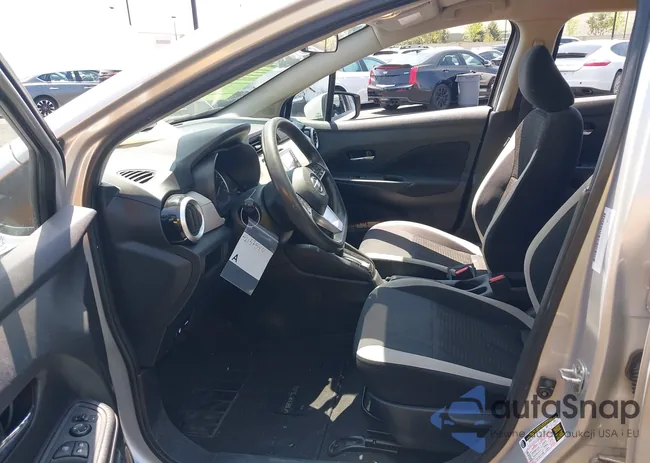 3N1CN8EV7ML894897: 42137540