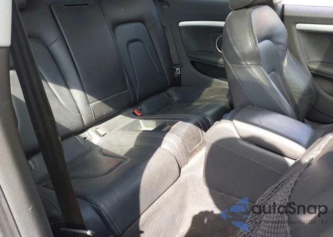 WAULFAFR2BA022552: 42137620