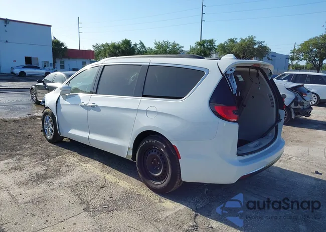 2C4RC1BGXNR233654: 42137632