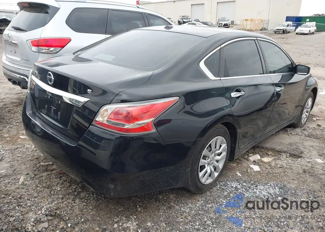 1N4AL3AP2FN371932: 42137639