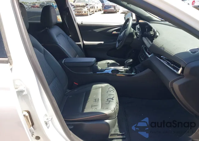 KL47LCE21RB056140: 42137680