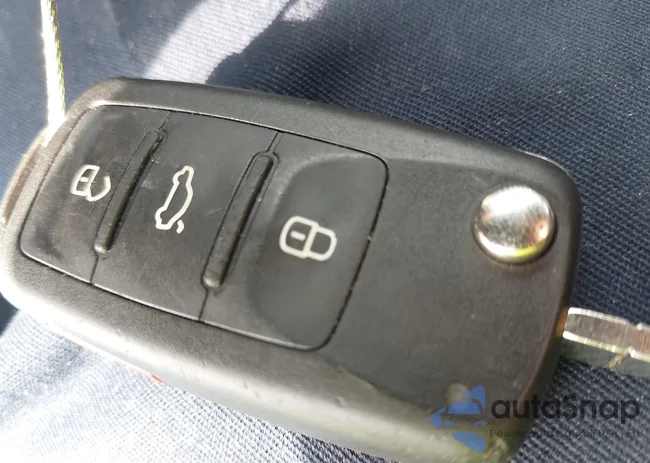 WVGAV7AX7JK001822: 42137788