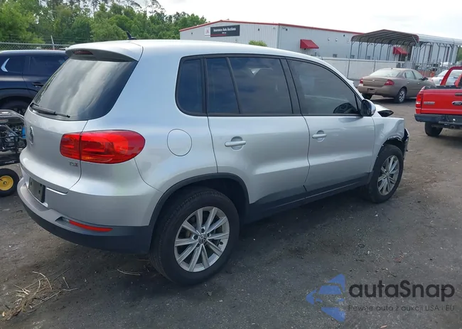 WVGAV7AX7JK001822: 42137788