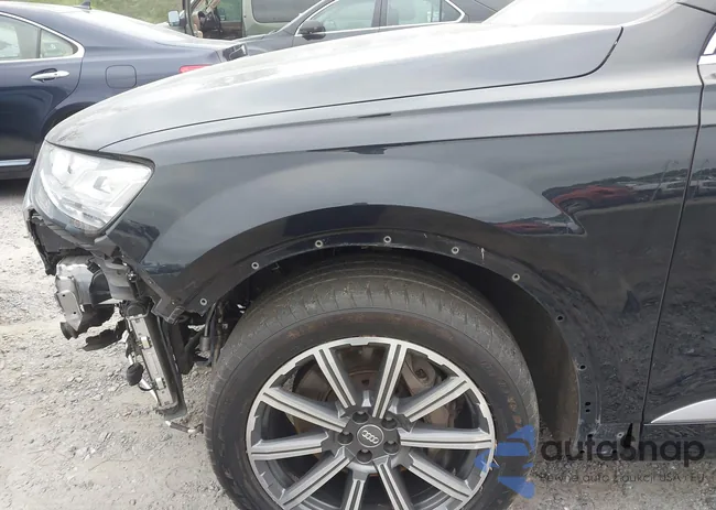 WA1VAAF70HD012774: 42137796