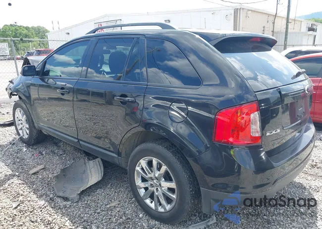 2FMDK3JC8EBA01484: 42137820