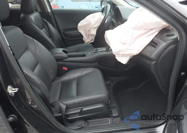 3CZRU5H77JM701136: 42137934