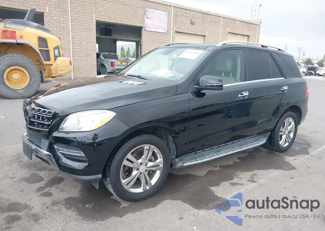 4JGDA5JB6DA160049: 42137116