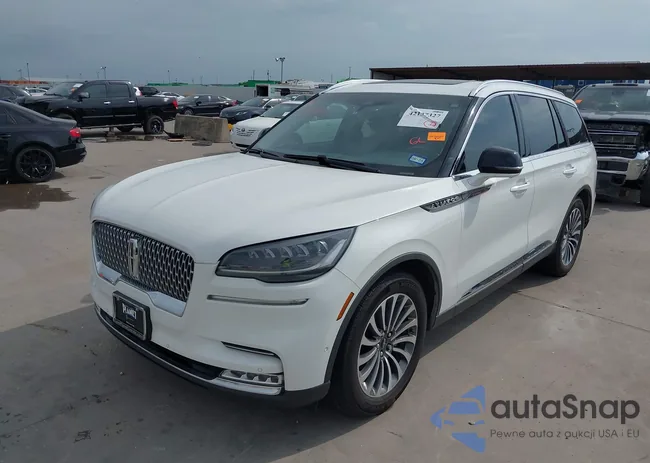 5LM5J7WC1LGL28593: 42137327