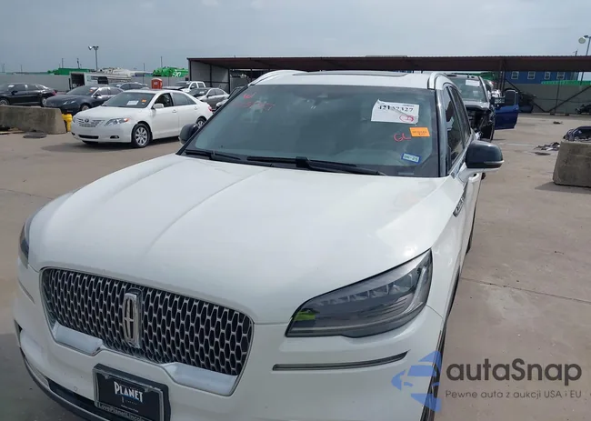 5LM5J7WC1LGL28593: 42137327