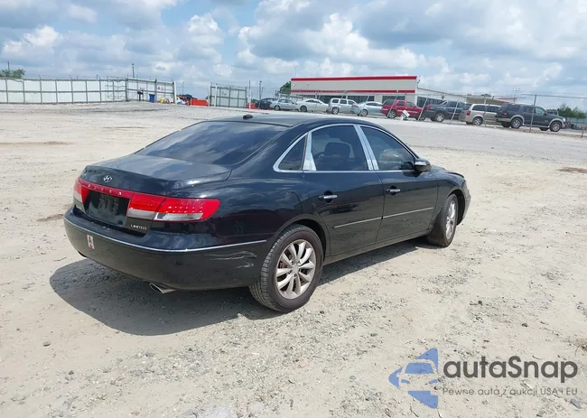 KMHFC46F27A233768: 42137357