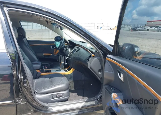 KMHFC46F27A233768: 42137357