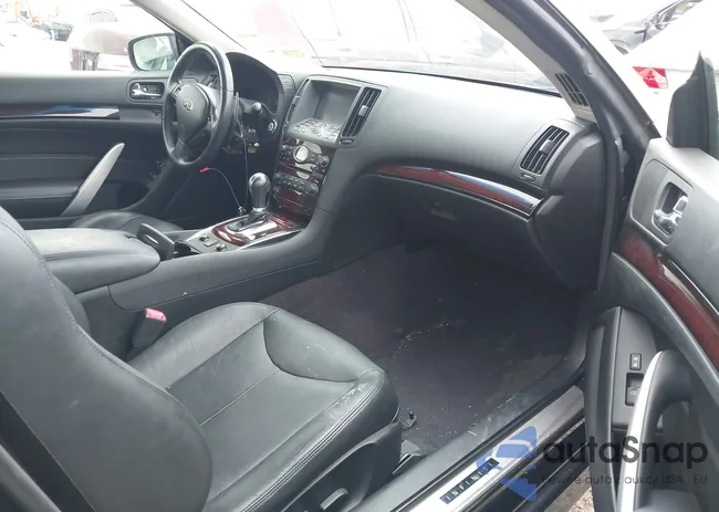 JN1CV6EL6EM131697: 42137463