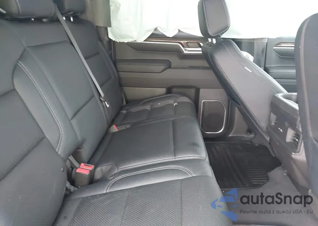 2GCUDEED8N1517802: 42137465