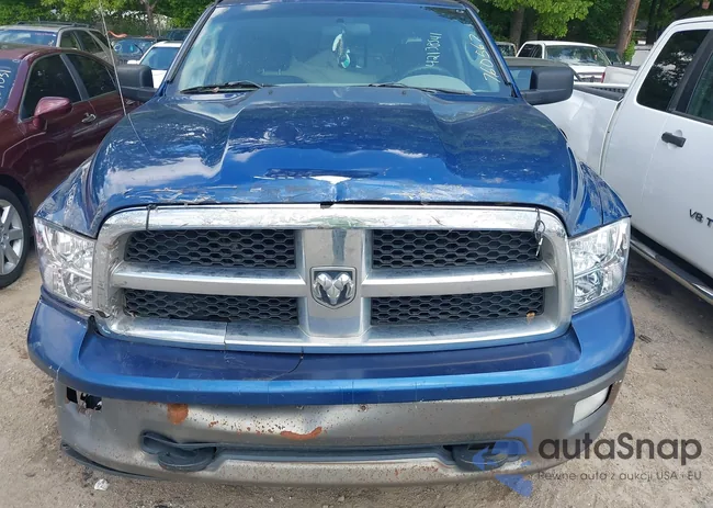 1D3HB13P89S760567: 42138541