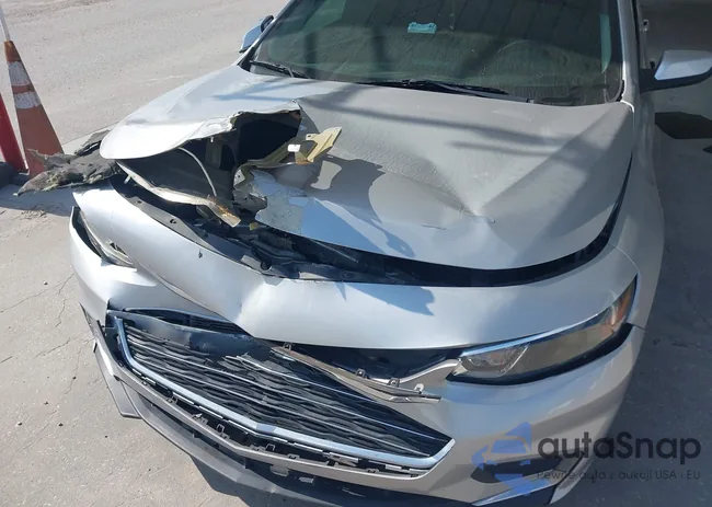 1G1ZE5ST6HF120884: 42138544