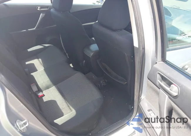 JM1BL1U74D1735108: 42138724