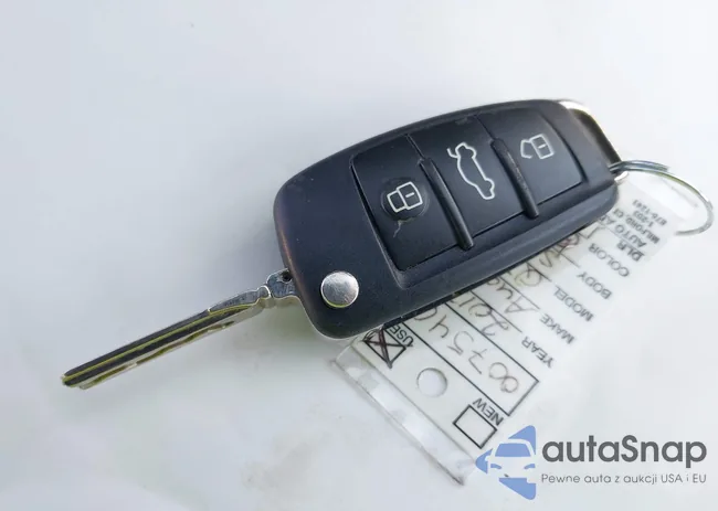 WA1DGAFE2DD007546: 42138755