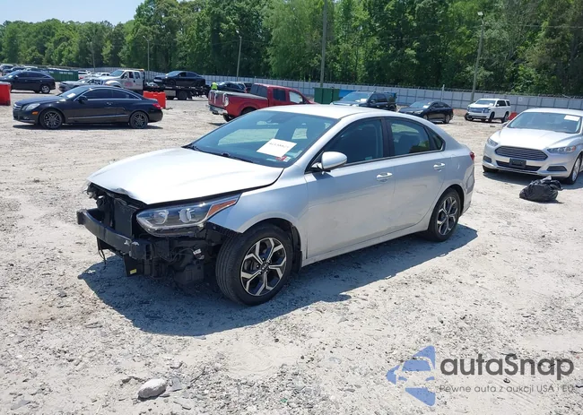 3KPF24AD8KE024487: 42138829