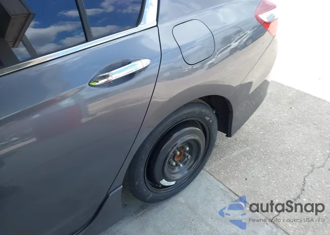 1HGCR2F59GA093334: 42138977