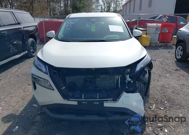 JN8BT3BB9PW476873: 42139010