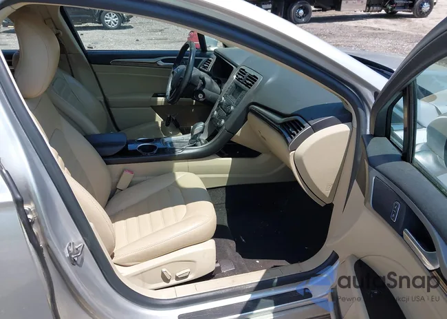 3FA6P0HR9DR355415: 42139077