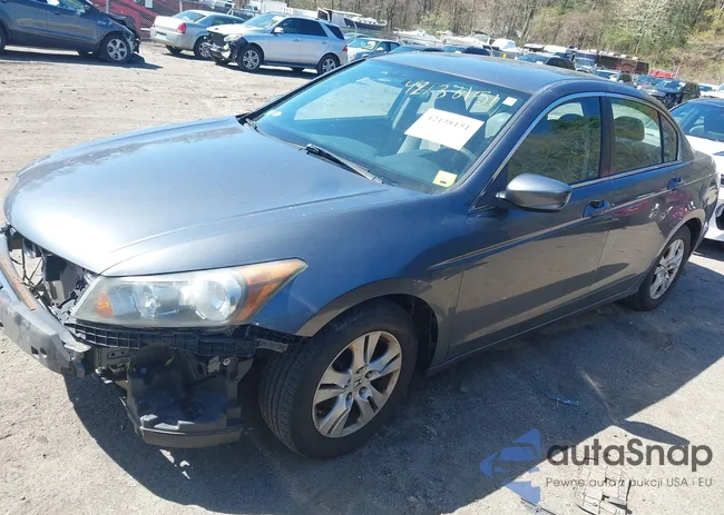 1HGCP2F37CA114602: 42138151