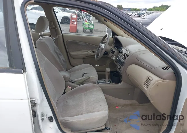 3N1CB51D62L584080: 42138272