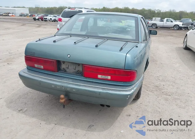 2G4WD52L0S1475962: 42138293