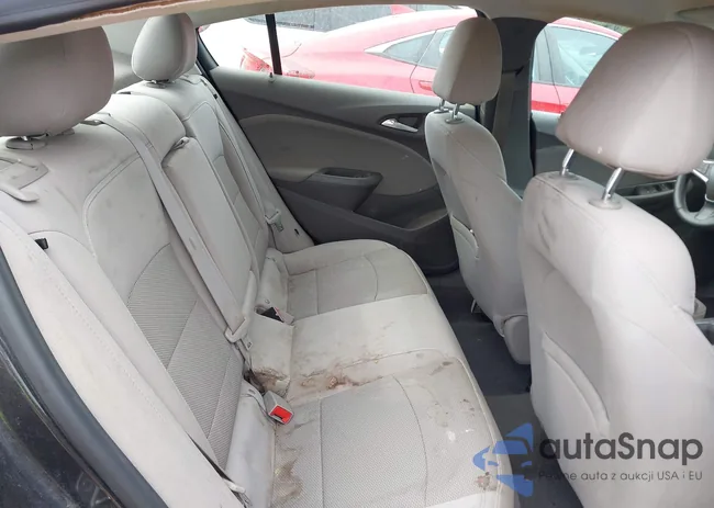 1G1BE5SMXG7318242: 42138371