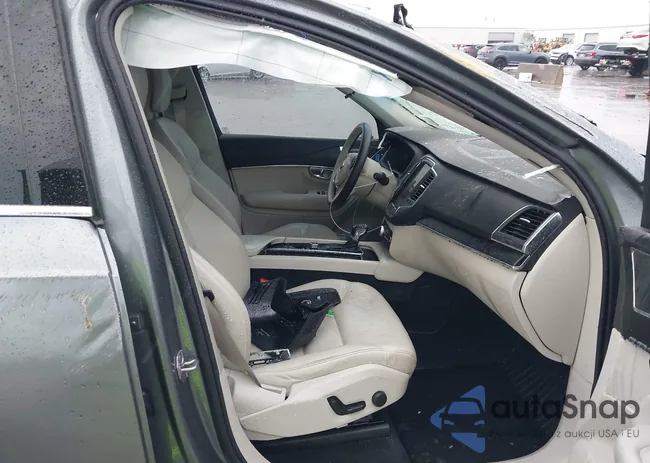 YV4102CK7L1617596: 42138439