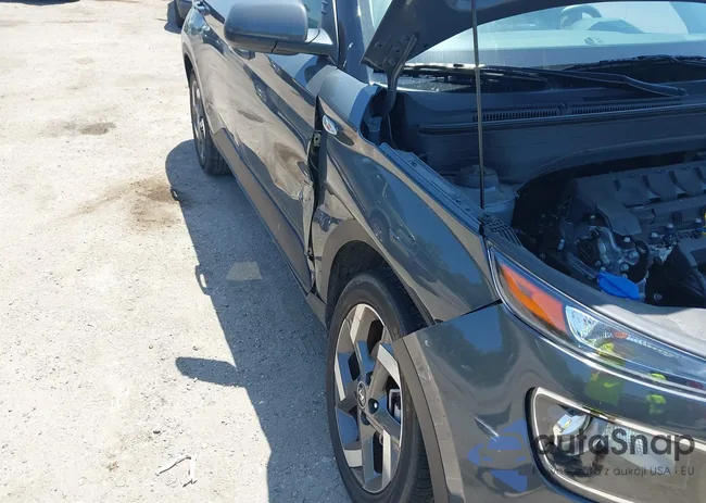 KMHRC8A30RU310222: 42138441