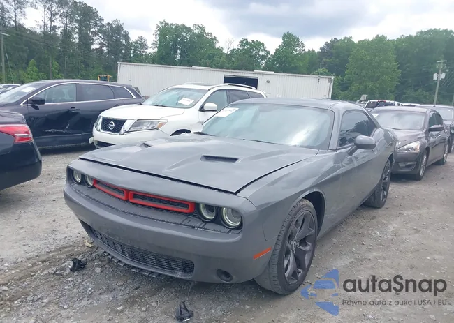 2C3CDZAG0JH132520: 42139592