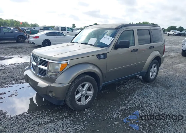 1D8GT58KX7W689384: 42139632