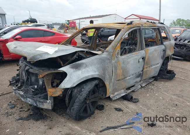 4JGBF71E89A444014: 42139812