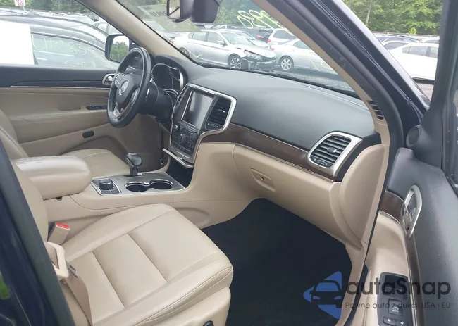 1C4RJFBG5FC638026: 42139930